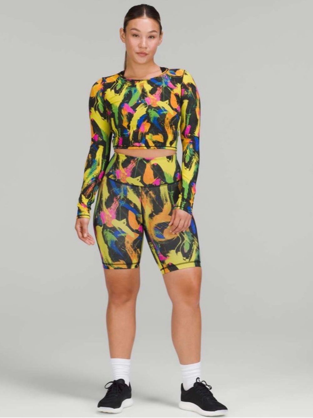 Lululemon Wunder Train Contour Fit High-Rise Short Size 6